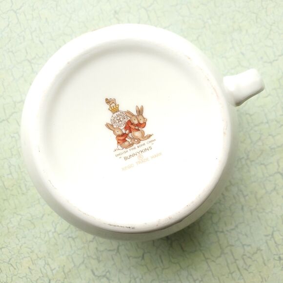 Bunnykins Royal Doulton Childs Cup Rabbits Knitting Easter Baby Gift Bone China - Picture 4 of 15